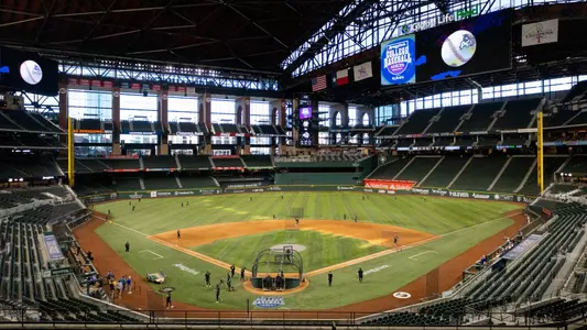 ACU takes batting practice at Globe Life Field in Arlington, Texas on March 5, 2025.