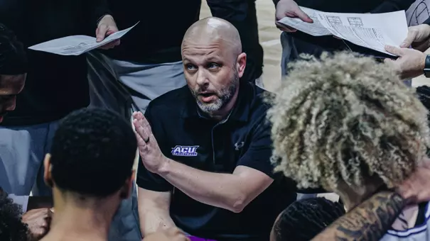 Brette Tanner talks to his team during a game against Southern Utah in 2026.