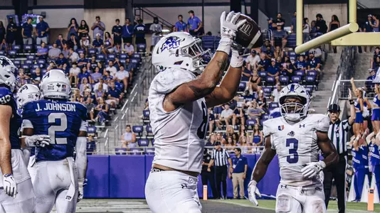 Itty Henry celebrates a touchdown catch against TCU in September 2025