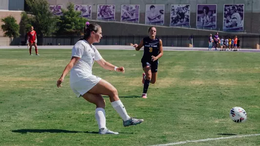 Audrey Coppinger passes the ball to a teammate on Aug. 31, 2026 against ETAMU.