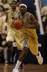 Men's Basketball Comes Home To Face Miami Image
