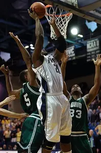 Men's Basketball Meets Austin Peay In BracketBusters Image