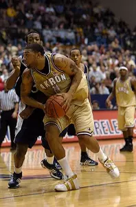 Travis Named MAC East Player of the Week Image