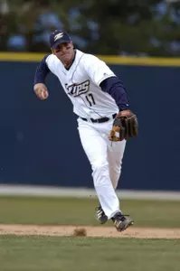 Baseball Opens Homestand at 3 p.m. Wednesday Image