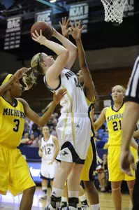 Akron Insider: Women's basketball podcast Image