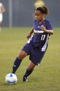 Women?s Soccer Tops Buffalo 2-1 In MAC Opener Image