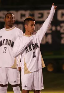 Ampaipitakwong Named to National Team of the Week Image