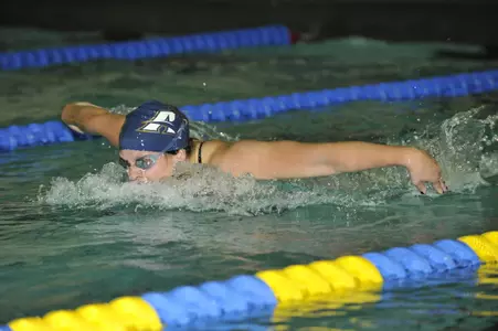 Zips Drop 12-point Heartbreaker Against Oakland Image