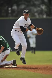 Zips Baseball Puts Three on Academic All-MAC Image