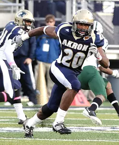 Akron Hands Out Awards at Annual Banquet Image