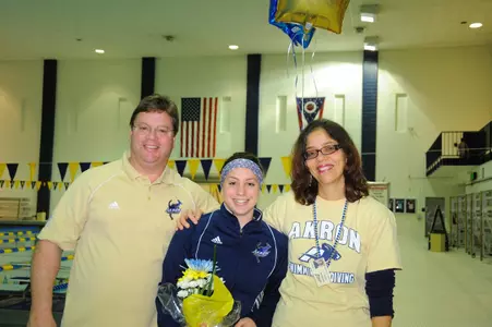 Robinson Receives NCAA Postgraduate Scholarship Image