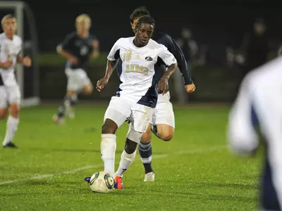 Mattocks Wins Fifth MAC Player of the Week Award Image