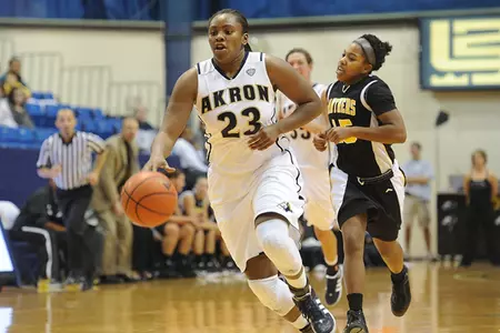 Women's Basketball Cruises Over Ohio Dominican 97-43 Image