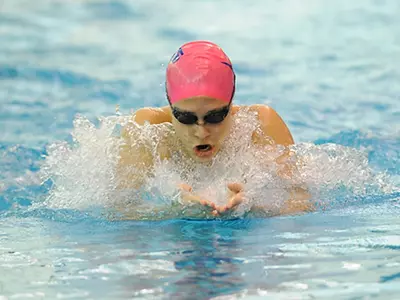 Akron Improves to Fifth After Day Two of the Zippy Invite Image