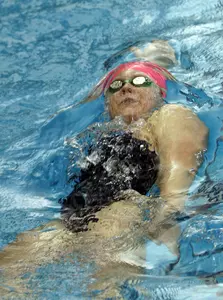 Carr Sets 400 IM Record at MAC Championships Image