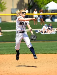 Softball Earns Pair of Wins to Open Rebel Games Image