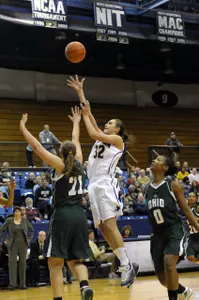 Tecca Earns Academic All-MAC Recognition Image
