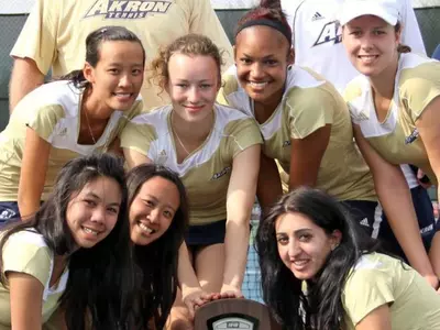 Tennis Crowned MAC Champion, Top Miami 4-3 Image