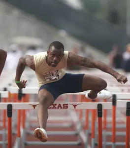 Track Finishes Stong at Ashland Alumni Open Image