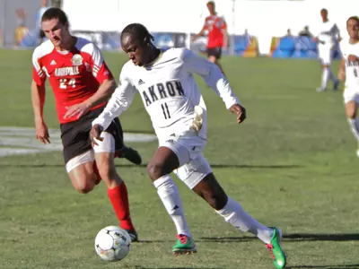 Men's Soccer Plays No. 10 Creighton to 1-1 Draw in Exhibition Image