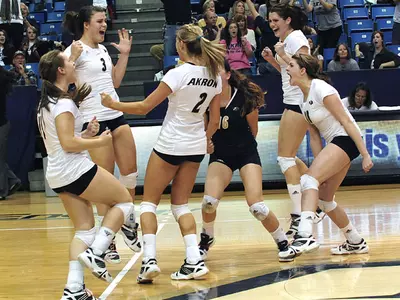 Akron Invitational Up Next for Volleyball Image