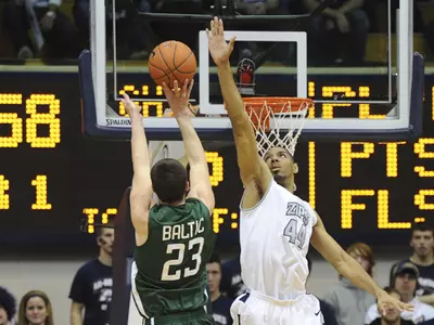 Men's Basketball Picked Second in MAC East in MAC Media Poll Image