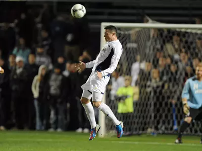 Men's Soccer Sweeps Big Ten With 1-0 Win At Michigan State Image