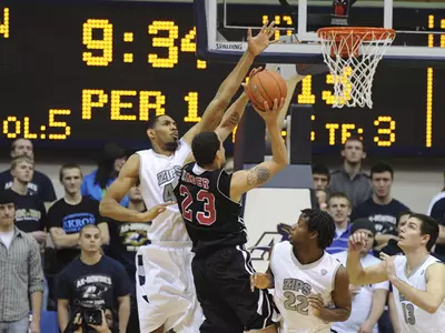 Men's Basketball Welcomes Miami (Ohio) to Akron on Wednesday Image