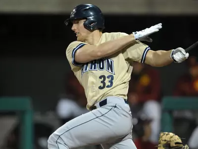 UA Finishes Spring Break Trip with 14-5 Win Over Chicago State Image