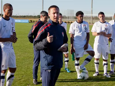 Porter Selects Official 20-Player Roster for 2012 Olympic Qualifying Image