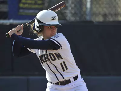 Softball Falls 6-1 at Central Michigan Image