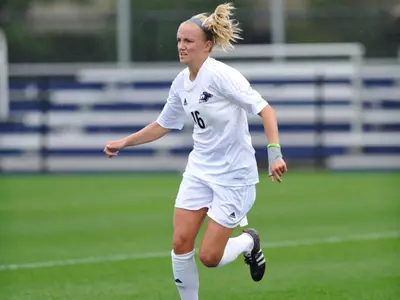 Akron's Amber Kern Recognized on Preseason All-MAC Team by College Sports Madness Image