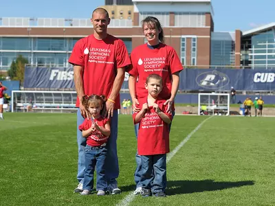 Women's Soccer Hosts Leukemia & Lymphoma Society Day Image