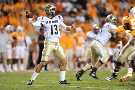 Football Hangs Tough, Falls 47-26 at Tennessee Image
