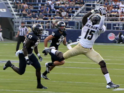 Football Falls in Overtime at FIU, 41-38 Image