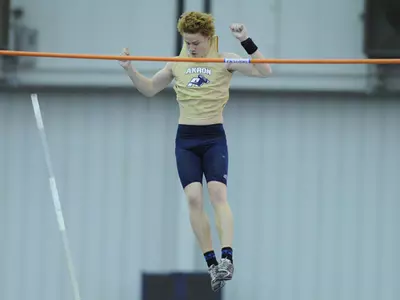 Track Splits Dual Meet With Kent State, Barber Breaks Facility Record Image