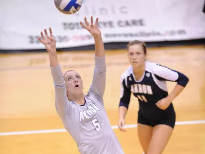 Volleyball falls to Miami (Ohio) in three sets Image
