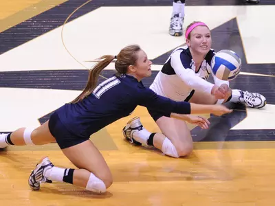 Volleyball pushes Kent State to five sets, comes up short Image