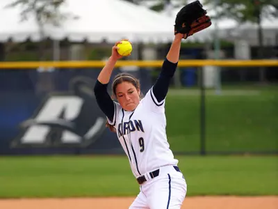 Softball falls to Tennessee Tech, rebounds with last inning heroics over St. John's (N.Y.) Image