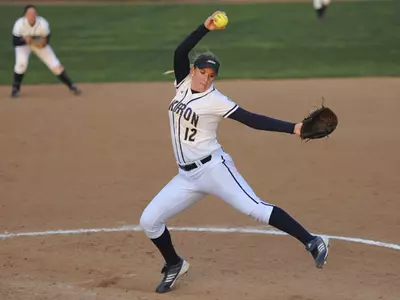 Softball's 2-0 shutout of Georgia State highlights Saturday's doubleheader Image