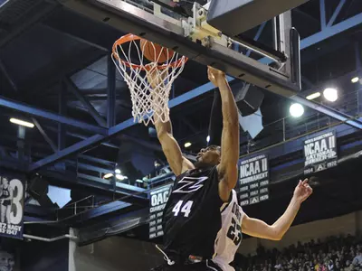 Zeke Marshall Wins Fourth MAC Player of the Week Award Image