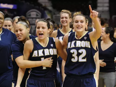 Women's Basketball outlasts Ball State 70-61, advances to first MAC title game Image