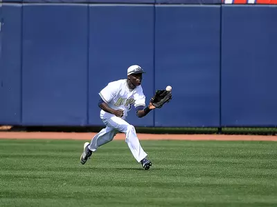 Baseball Falls in Series Opener to Ball State Image