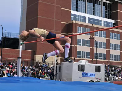 Willis Breaks 400 Hurdles Record, Zips Add 11 More Event Wins Image