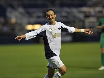 Men's Soccer Cruises To 4-1 Exhibition Win Over Marshall Image