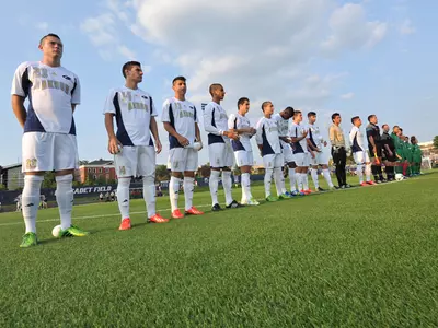 Men's Soccer Falls At Saint Louis In Final Exhibition Image