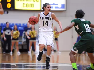 Women's Basketball sails to fourth-straight victory at Toledo, 82-62 Image
