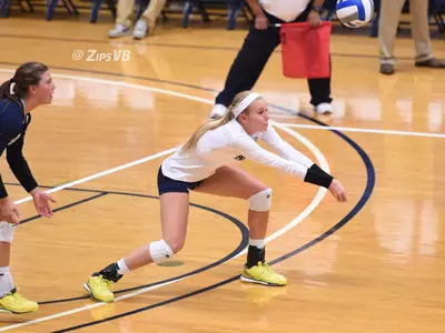 Volleyball hits the road for weekend matches at Kent State and Ohio Image