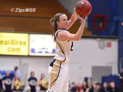 Women's Basketball defeats Northern Kentucky, 82-49, to win Akron Classic Image
