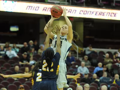 Luburgh's hot hand lifts Women's Basketball past Toledo, 83-69, in MAC quarterfinal Image